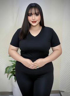 Samiya Sexsy massage - Masajista in Riyadh Photo 1 of 6