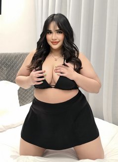 Samiya professional massage - escort in Riyadh Photo 4 of 7