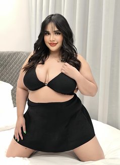 Samiya chubby girl - masseuse in Riyadh Photo 8 of 14