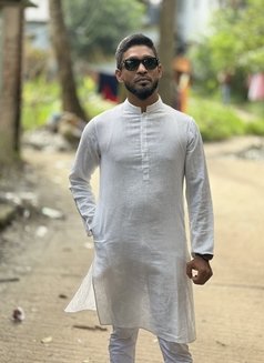 Samman - Acompañantes masculino in Dhaka Photo 5 of 5