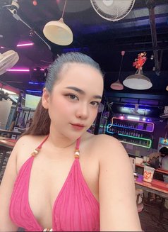 Sammi - escort in Kuala Lumpur Photo 3 of 9