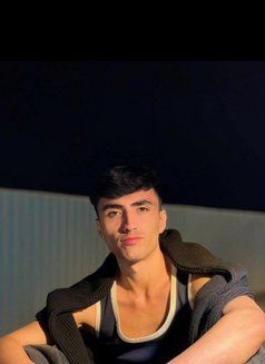 Sammy - Acompañantes masculino in İstanbul Photo 8 of 9