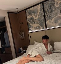 Sammy - Male escort in İstanbul