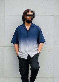 Sammy BIG DICK - Male escort in Mumbai Photo 9 of 9