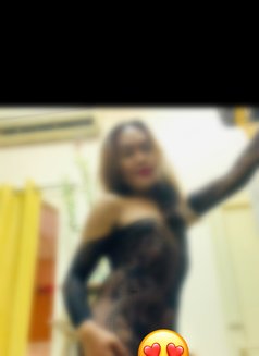 Sammy Dxb - Transsexual escort in Dubai Photo 2 of 4