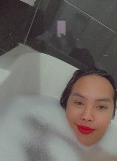 Sammy - Transsexual escort in Singapore Photo 5 of 5