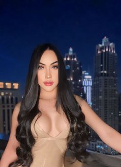 Asia Hot Experiences Services - Transsexual escort in Dubai Photo 12 of 18