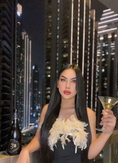 Asia Hot Experiences Services - Transsexual escort in Dubai Photo 14 of 18