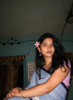 Sammy - escort in Mumbai Photo 5 of 7