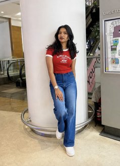 Sammy - escort in Mumbai Photo 6 of 7