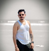 Sammy - Male escort in Kolkata Photo 9 of 13
