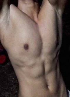 Sammy - Male escort in New Delhi Photo 1 of 1