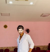 Mask man - Acompañantes masculino in Kathmandu