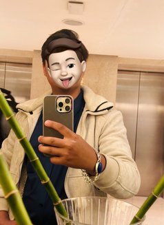 Mask man - Acompañantes masculino in Kathmandu Photo 2 of 3