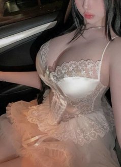 Sammy - escort in Ho Chi Minh City Photo 10 of 15