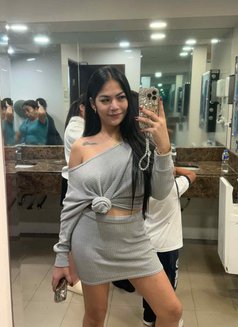 Sammybernz - escort in Singapore Photo 4 of 5