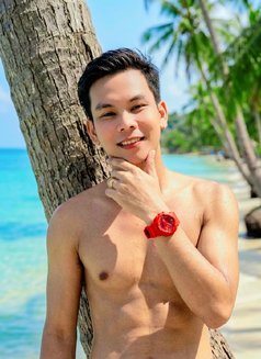 Sammythai - Transsexual escort in Riyadh Photo 2 of 2