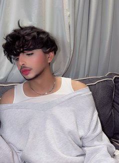 Samo - Male escort in Riyadh Photo 3 of 7