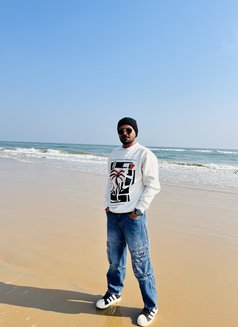 Samrat Rana - Male escort in Kolkata Photo 7 of 13