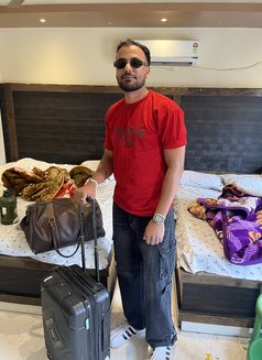 Samrat Rana - Male escort in Kolkata Photo 8 of 13