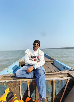 Samrat Rana - Male escort in Kolkata Photo 13 of 13