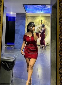 Samriddhi Pokhrel HAND CASH meetup - puta in Kathmandu Photo 1 of 2