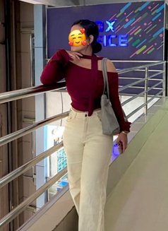 Samriddhi Pokhrel HAND CASH meetup - puta in Kathmandu Photo 2 of 2