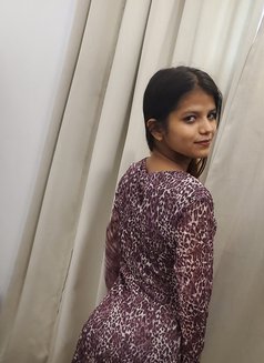 Samriti Thakur - escort in Chandigarh Photo 6 of 10