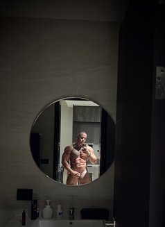 Samson - Male escort in Bangkok Photo 10 of 12