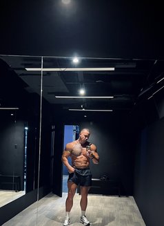 Samson - Male escort in Bangkok Photo 11 of 12