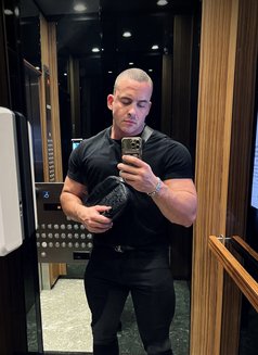 Samson - Male escort in Bangkok Photo 12 of 12