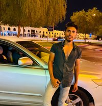Samsul - Male escort in Al Ain