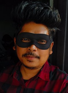 Samwilson - Acompañantes masculino in New Delhi Photo 2 of 3