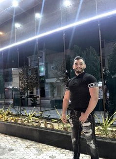 Samy - Male escort in Paris Photo 1 of 4