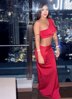 Samy - puta in Dubai Photo 6 of 14