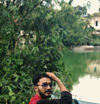 San 69_Sucker - Acompañantes masculino in Dhaka