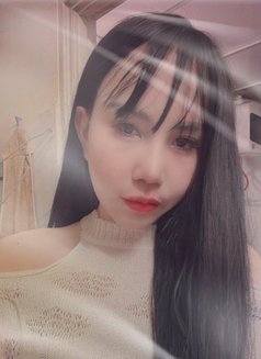 San Rossi - masseuse in Doha Photo 4 of 5