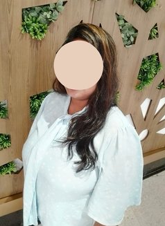 Soniya Independent Cash Home Hotel girl - escort in Indore Photo 5 of 5