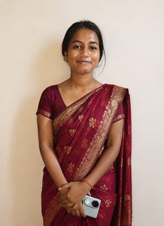 Neha Web Cam and real meet - escort in Chennai Photo 2 of 3