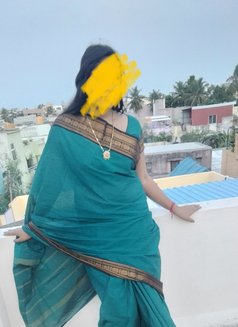 Sana - escort in Chennai Photo 3 of 5