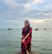 Sana - puta in Chennai