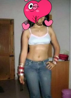 Sana - escort in Hyderabad Photo 2 of 3