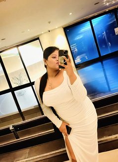 Sana - escort in Hyderabad Photo 2 of 3