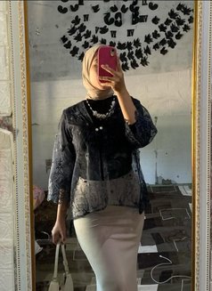 Sana - escort in Kolkata Photo 2 of 3