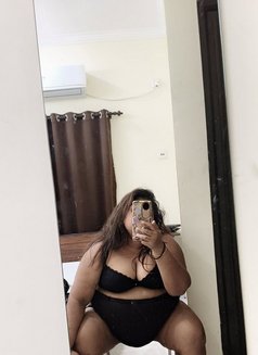 Sana - escort in Kolkata Photo 5 of 10