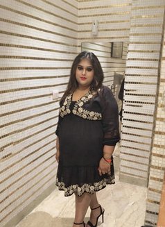 Sana - puta in Kolkata Photo 8 of 8