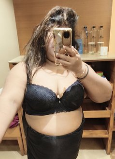 Sana - escort in Kolkata Photo 8 of 20