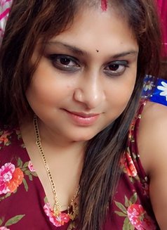 Sana - escort in Kolkata Photo 2 of 2