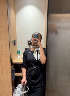 Sana - escort in Noida Photo 2 of 3