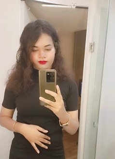 Sana - Transsexual escort in New Delhi Photo 1 of 4